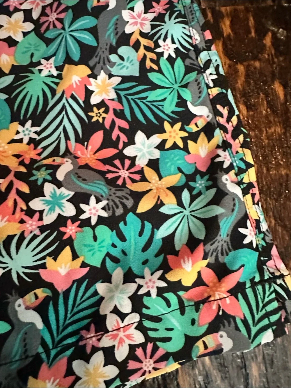 Chubbies men’s the bloomerangs Drawstring trunks - Black with Multi-Color Floral